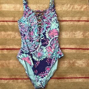 Lilly Pulitzer One Piece Swim Suit. 8.